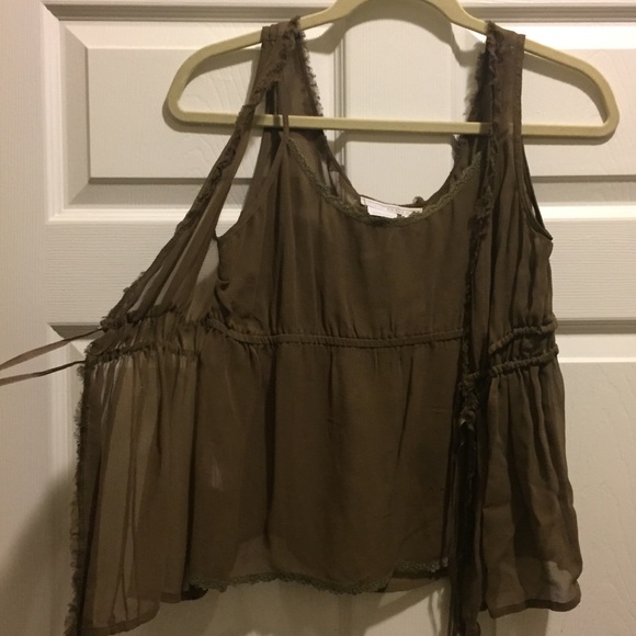 ❌SOLD❌ Brown Silk Chiffon Sleeveless Top - Picture 5 of 7